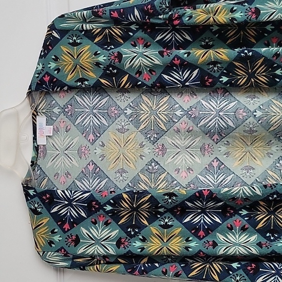 LuLaRoe Open Front Cardigan Duster - Picture 4 of 12